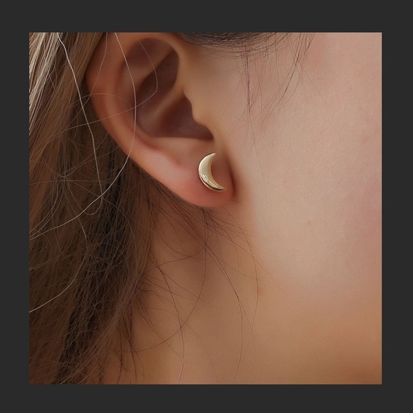 🌙NEW Boho Moon & Star Celestial Earrings Studs🌟 - Picture 3 of 4